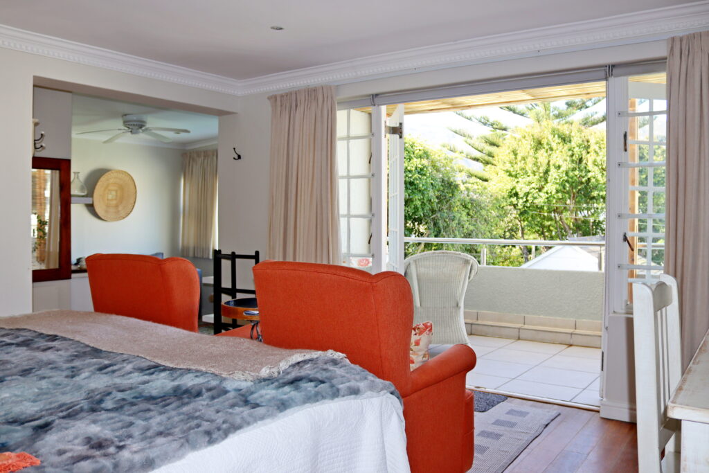 Self Catering Accommodation, Hermanus, Wholeness Haven, Wholeness Accommodation, Voelklip, Overberg, Accommodation. Self Catering